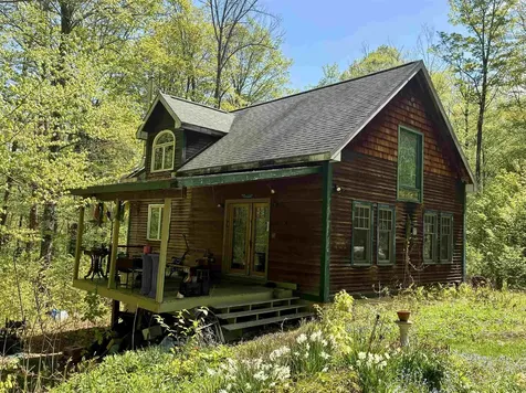114 Maple Street Duxbury VT 05676-8994