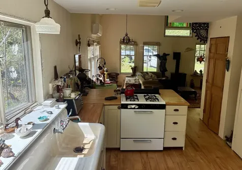 114 Maple Street Duxbury VT 05676-8994