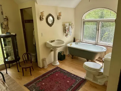 114 Maple Street Duxbury VT 05676-8994