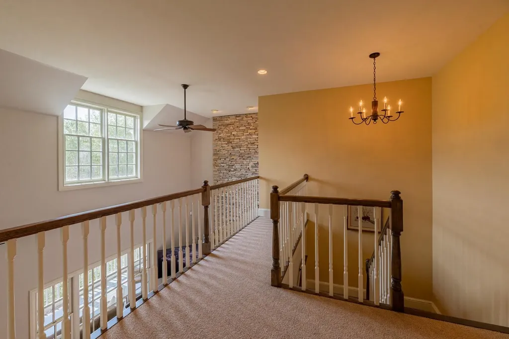 527 Sleighbell Lane Manchester VT 05255