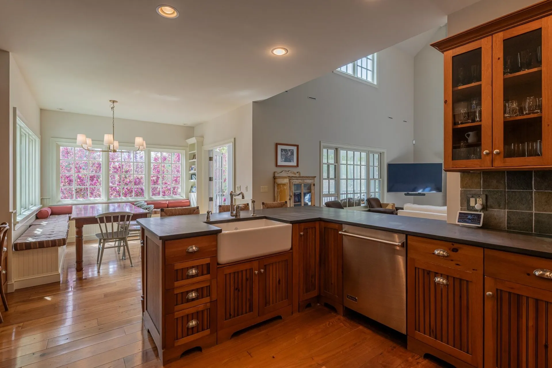 527 Sleighbell Lane Manchester VT 05255