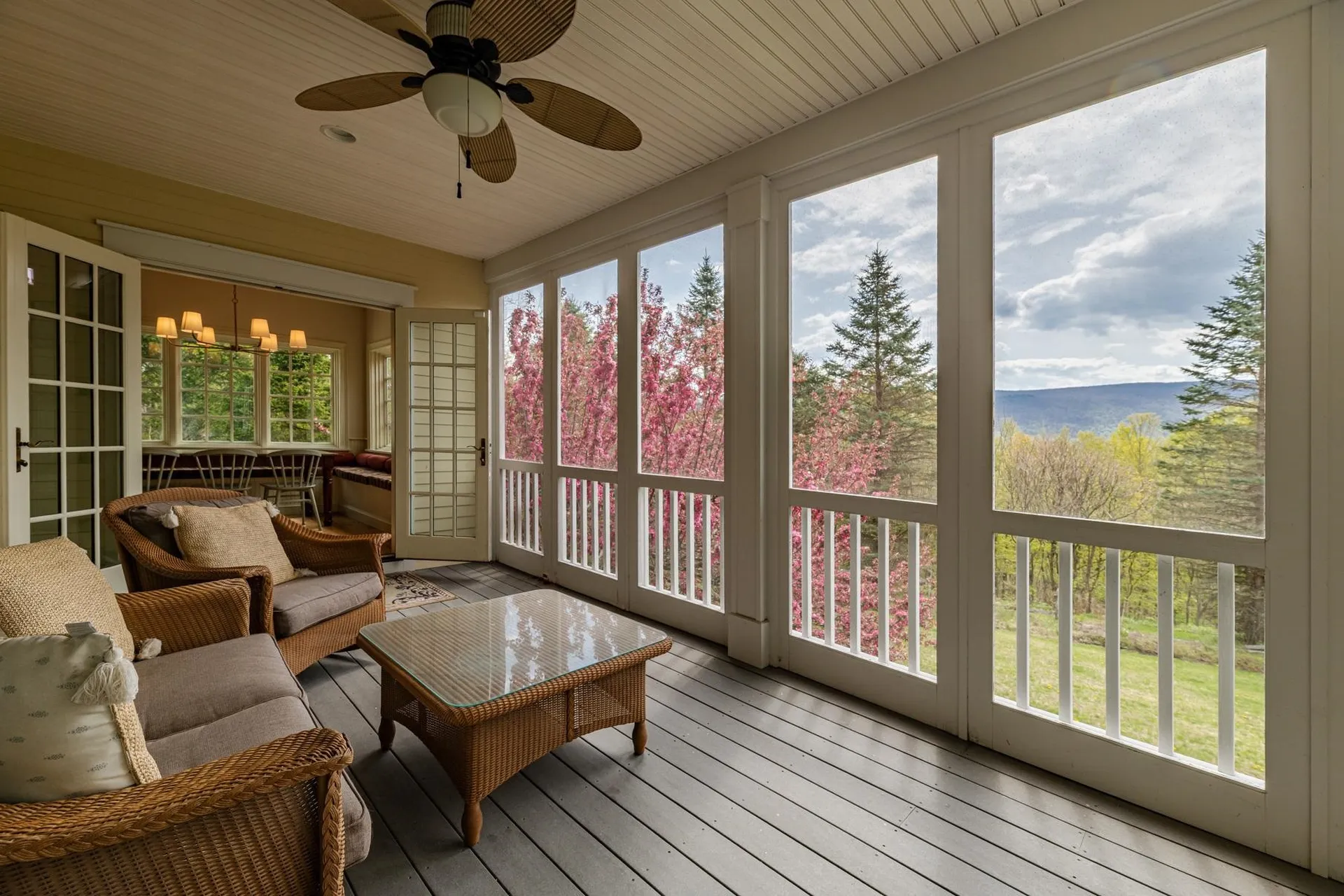 527 Sleighbell Lane Manchester VT 05255