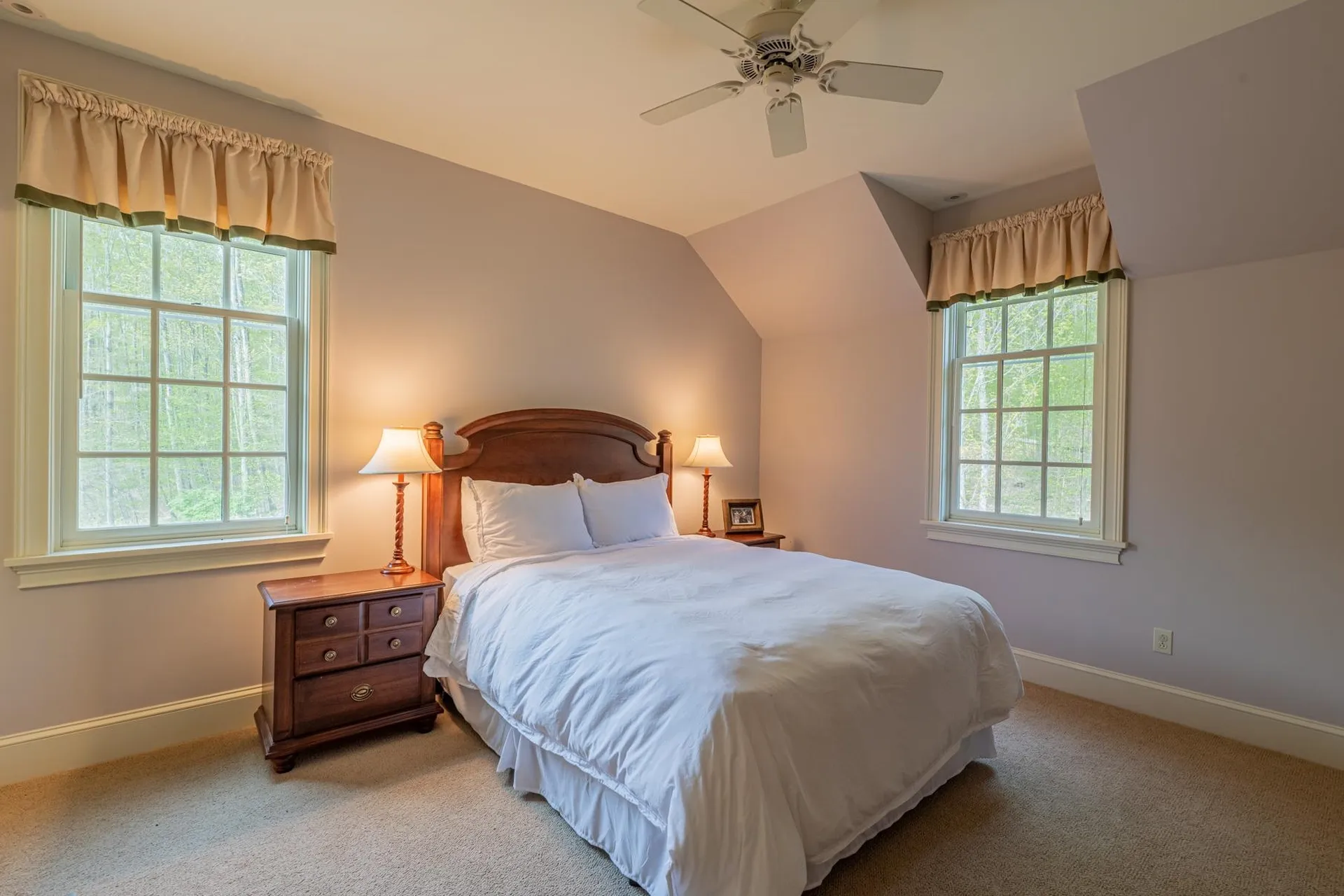 527 Sleighbell Lane Manchester VT 05255