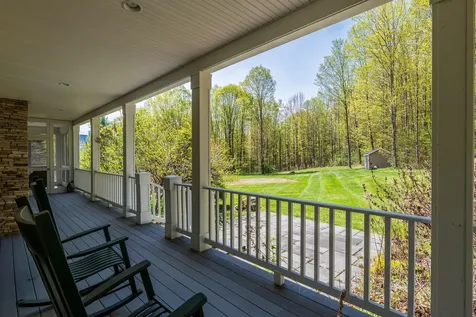 527 Sleighbell Lane Manchester VT 05255