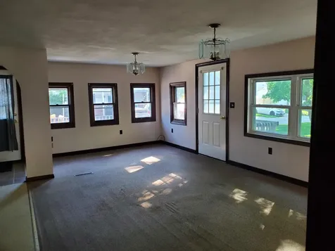 10 Ash Street Hampton NH 03842