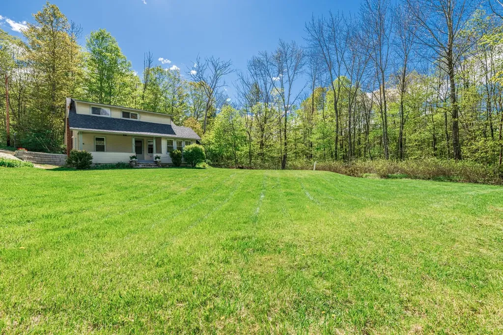 298 Mad Tom Road Dorset VT 05251
