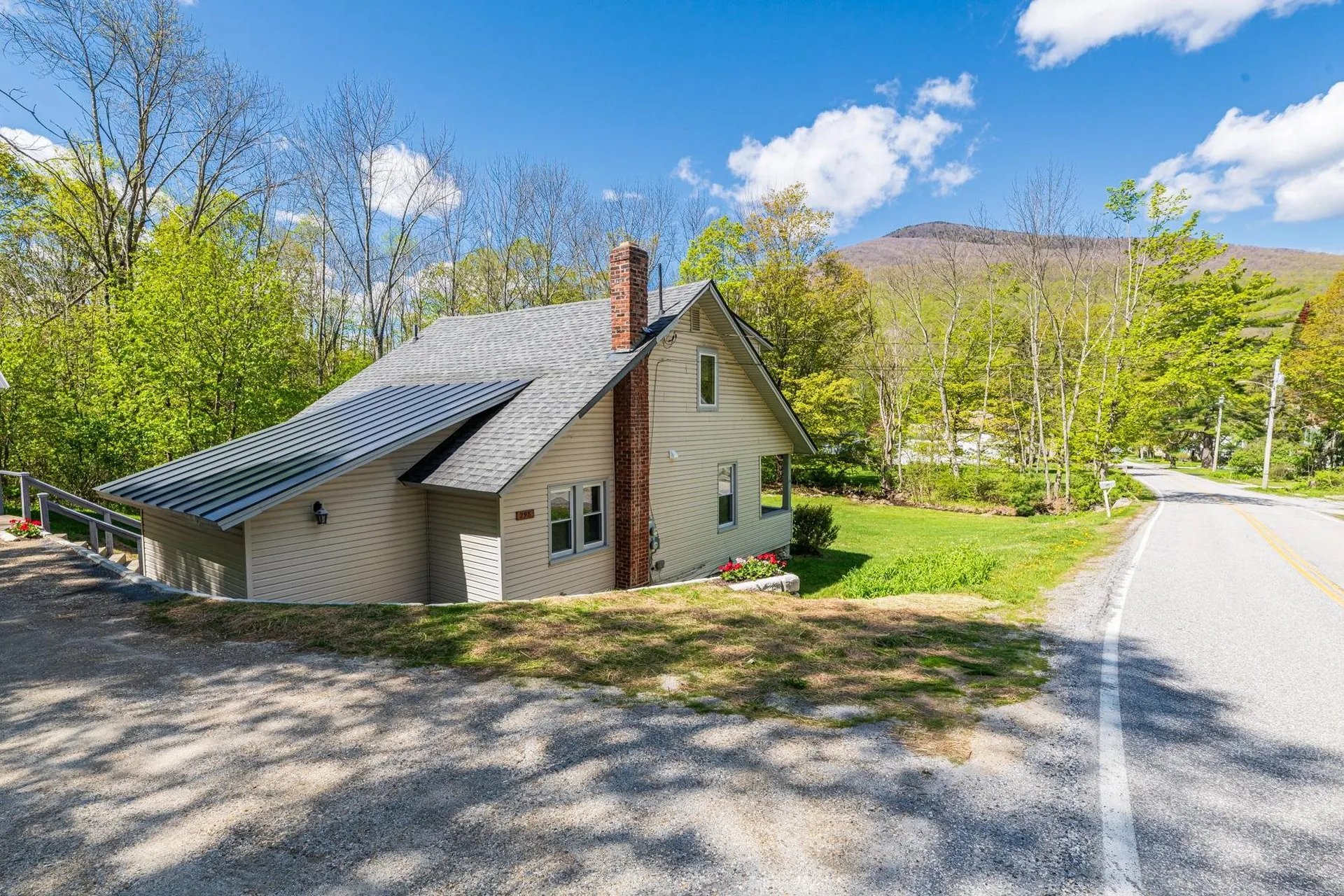 298 Mad Tom Road Dorset VT 05251