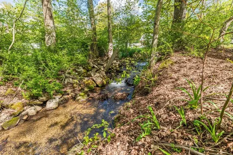 298 Mad Tom Road Dorset VT 05251