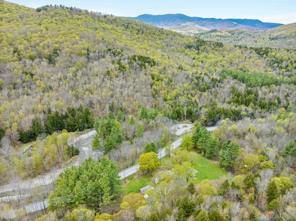 3955 Vt Route 100 Warren VT 05674
