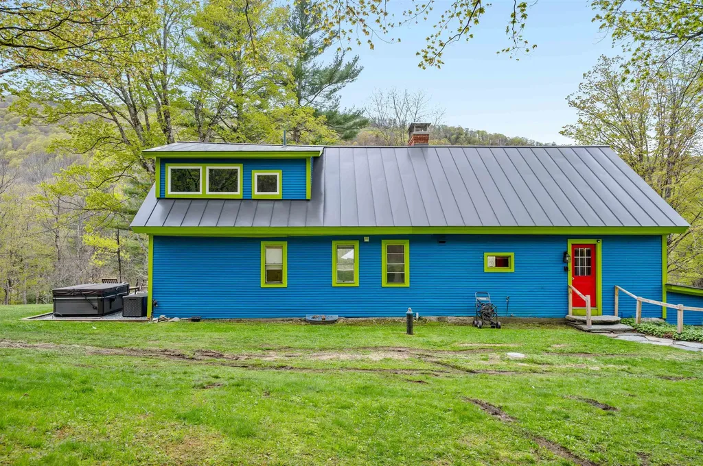 3955 Vt Route 100 Warren VT 05674