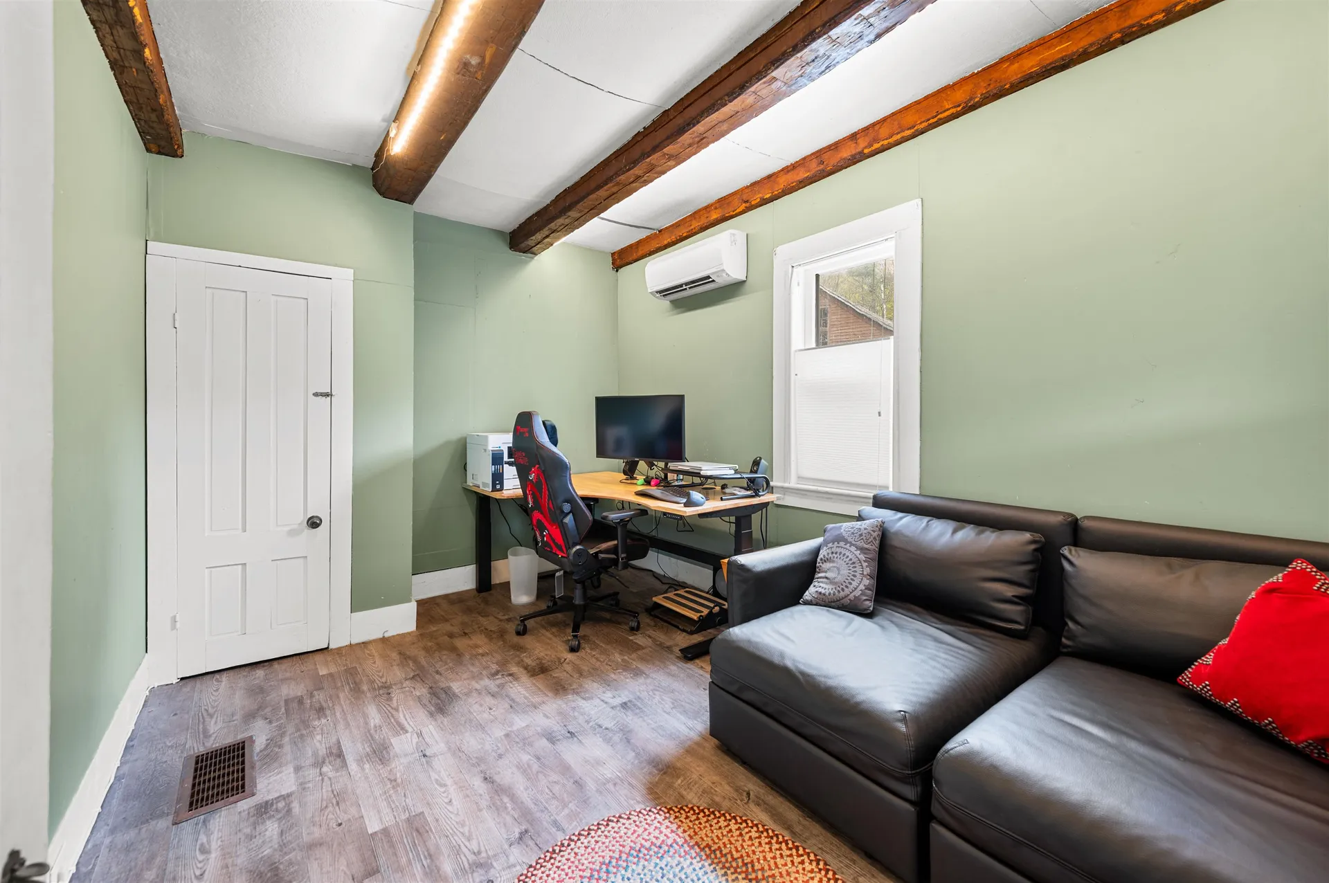 3955 Vt Route 100 Warren VT 05674