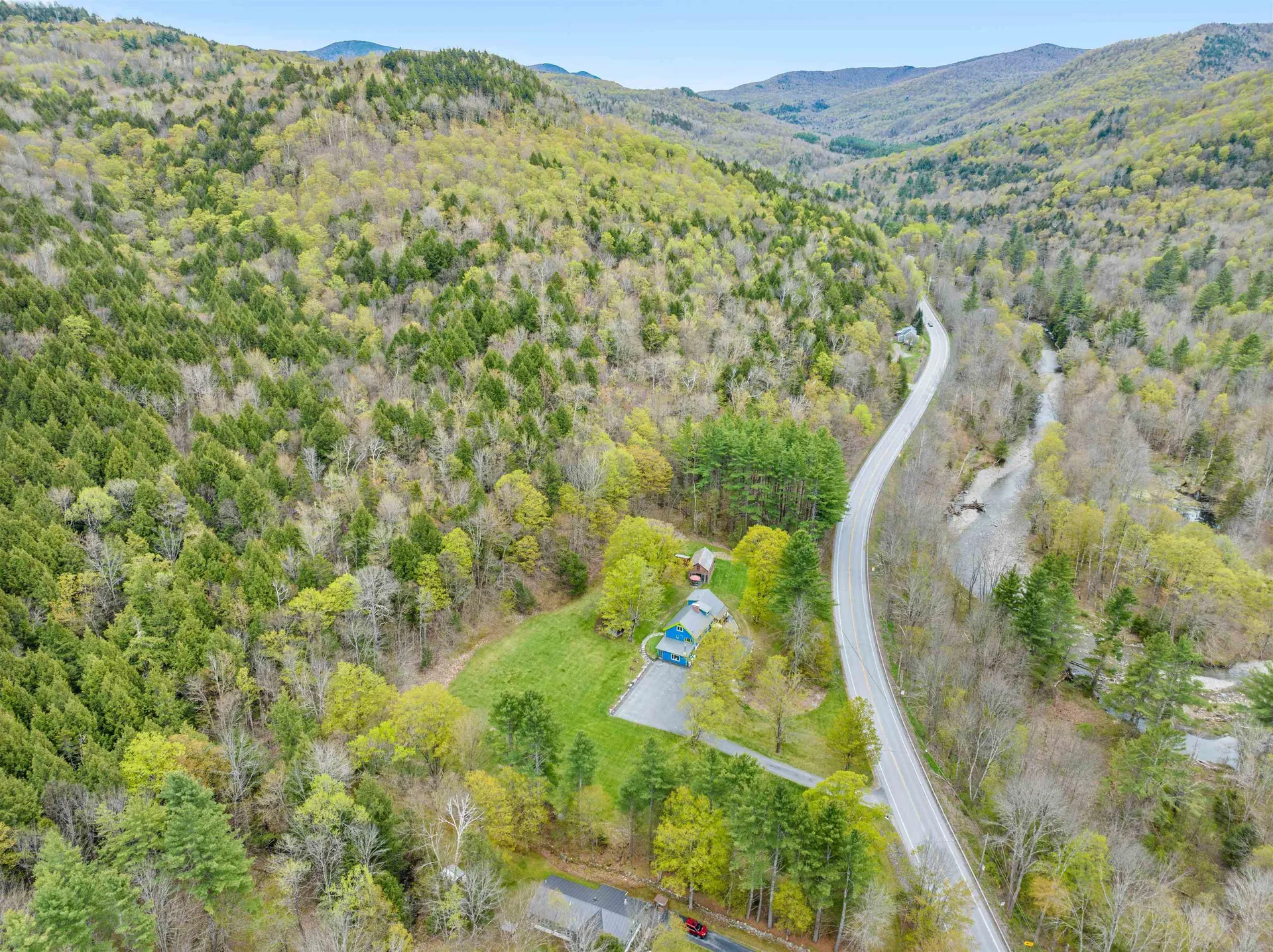 3955 Vt Route 100 Warren VT 05674