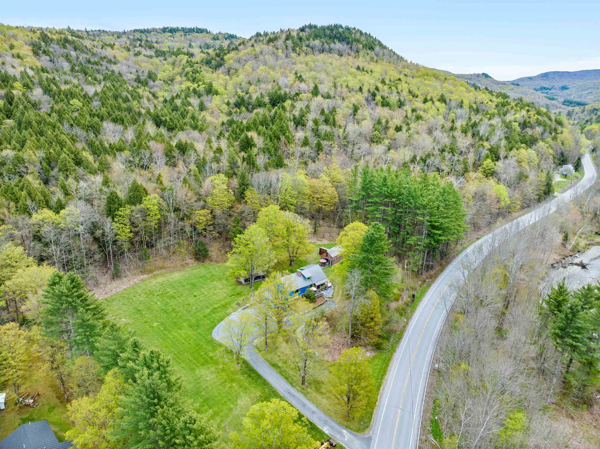3955 Vt Route 100 Warren VT 05674