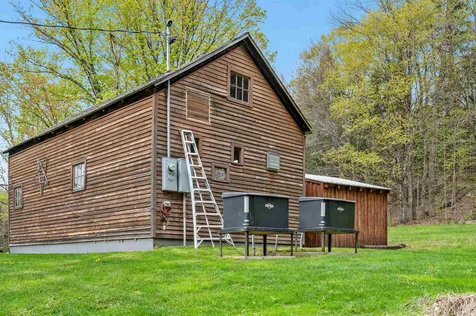 3955 Vt Route 100 Warren VT 05674
