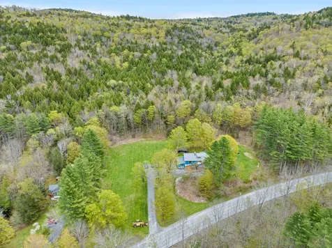 3955 Vt Route 100 Warren VT 05674