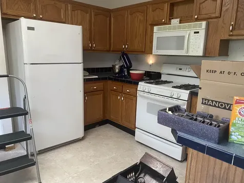 30 Stacey Avenue Seabrook NH 03874