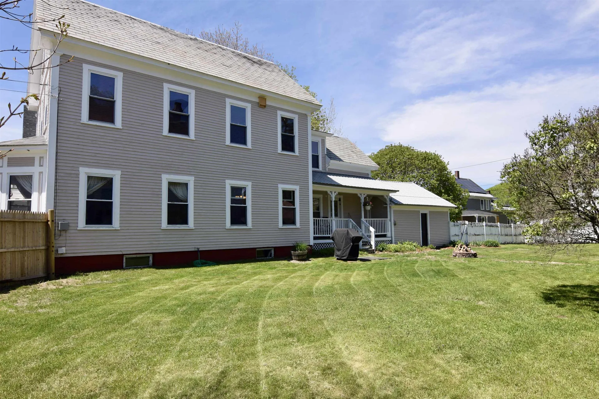 33 Court Street Newport NH 03773