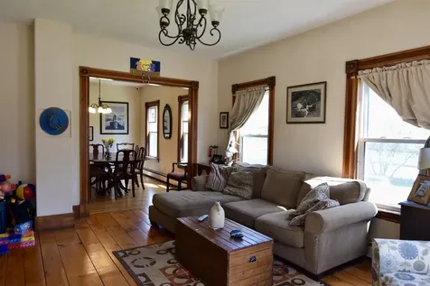 33 Court Street Newport NH 03773