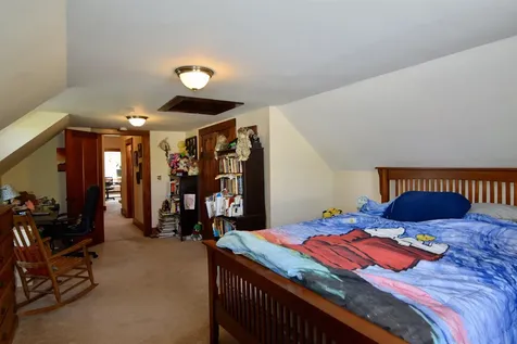 33 Court Street Newport NH 03773