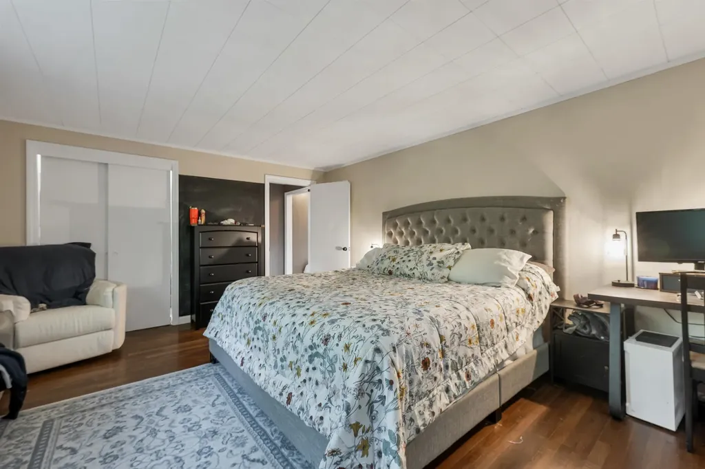 19 Hillview Terrace Farmington NH 03835