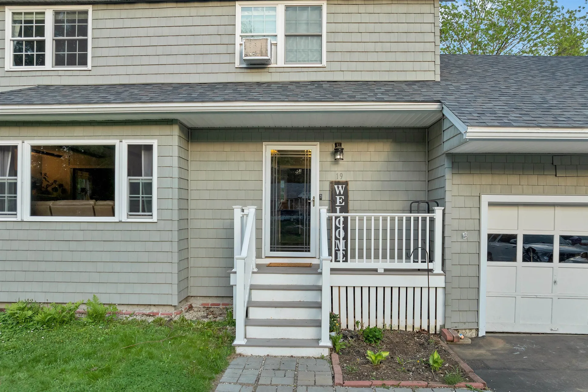 19 Hillview Terrace Farmington NH 03835