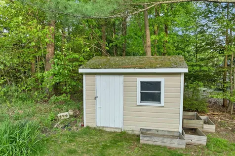 19 Hillview Terrace Farmington NH 03835