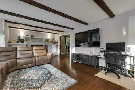 19 Hillview Terrace Farmington NH 03835