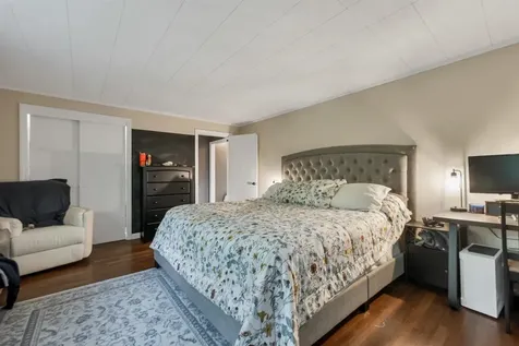 19 Hillview Terrace Farmington NH 03835