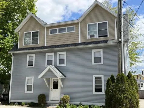 5 1/2 Spring Street Newmarket NH 03857