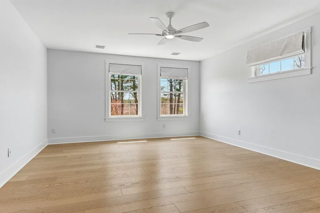 19 Lovering Road North Hampton NH 03862