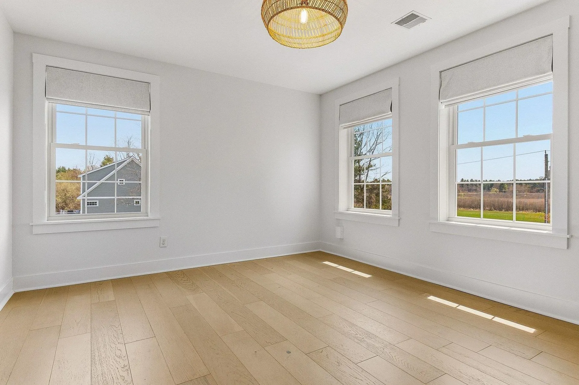 19 Lovering Road North Hampton NH 03862