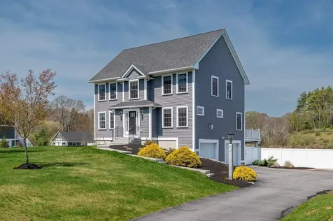 19 Lovering Road North Hampton NH 03862