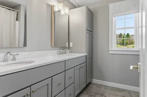 19 Lovering Road North Hampton NH 03862