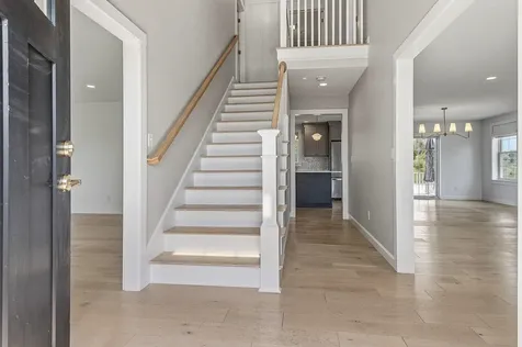 19 Lovering Road North Hampton NH 03862