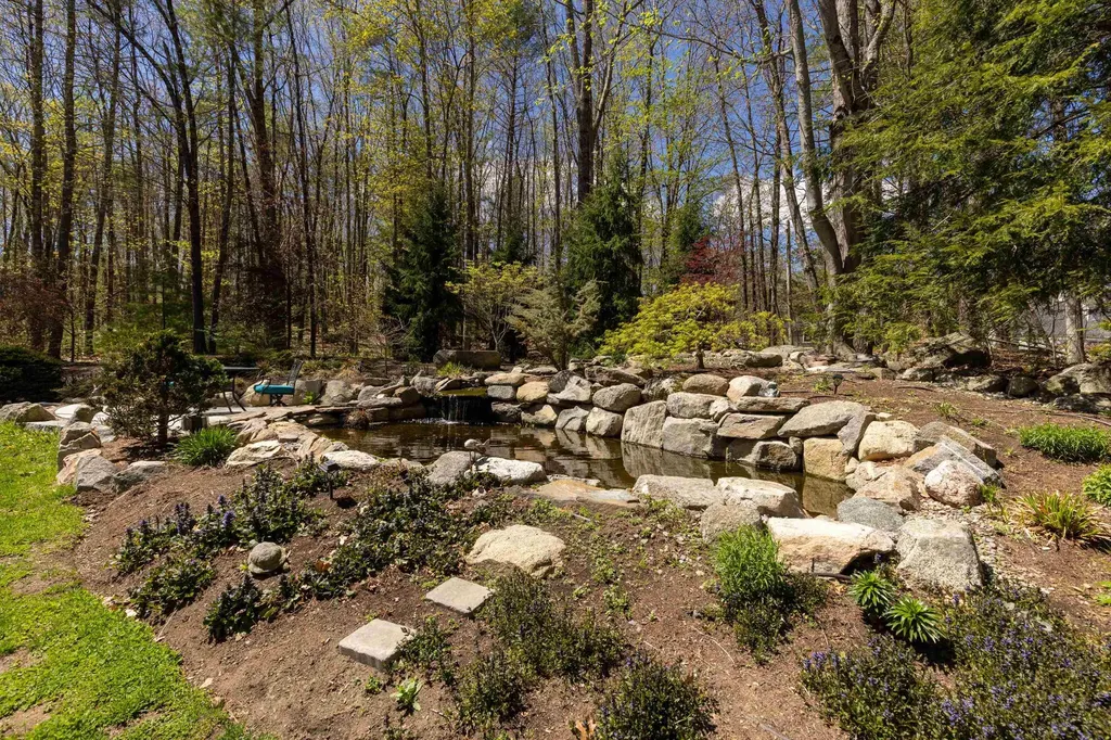 36 Bassett Lane Newfields NH 03856