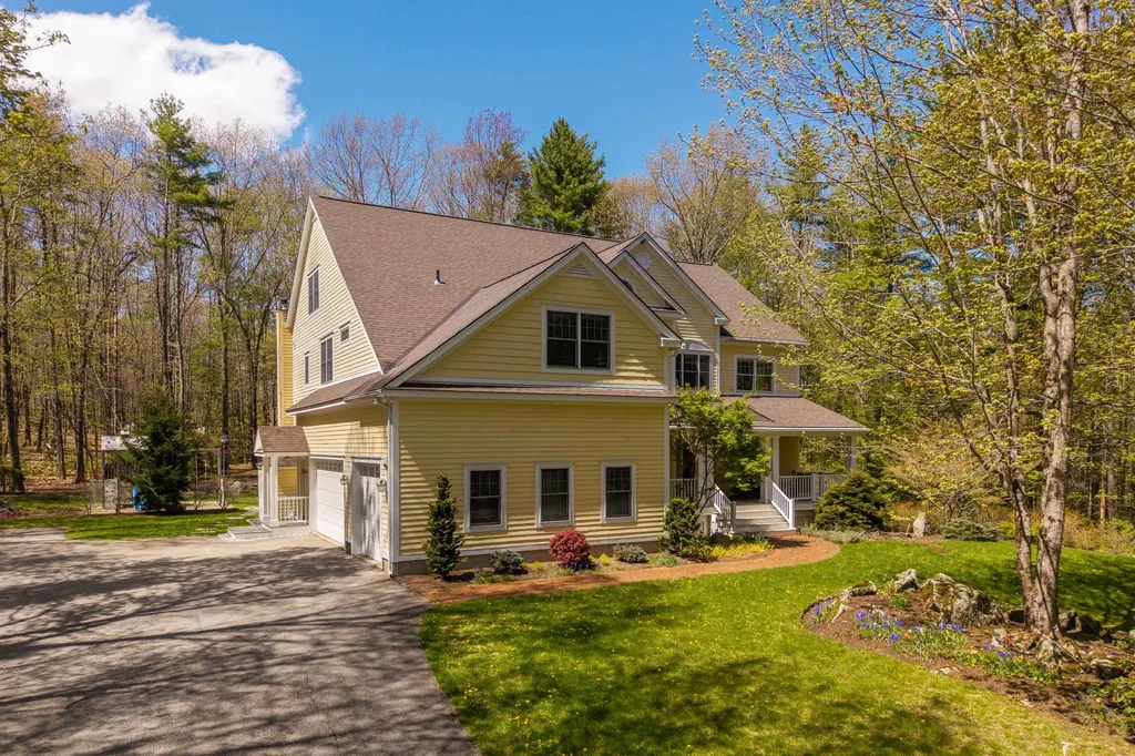 36 Bassett Lane Newfields NH 03856