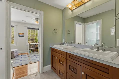 36 Bassett Lane Newfields NH 03856