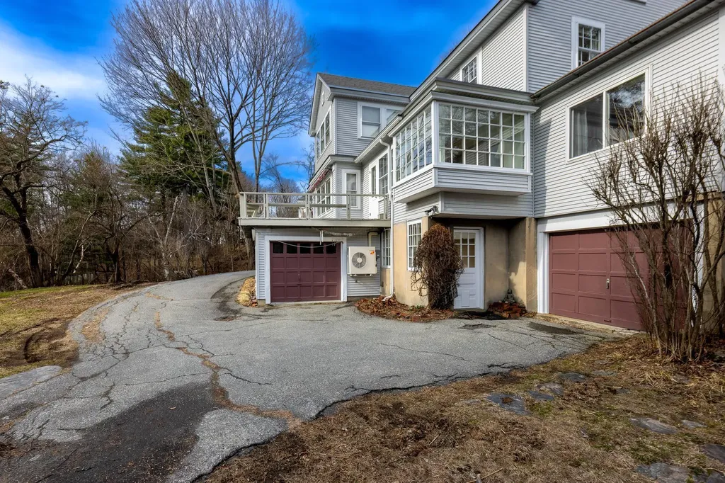 33 School Street Hanover NH 03755