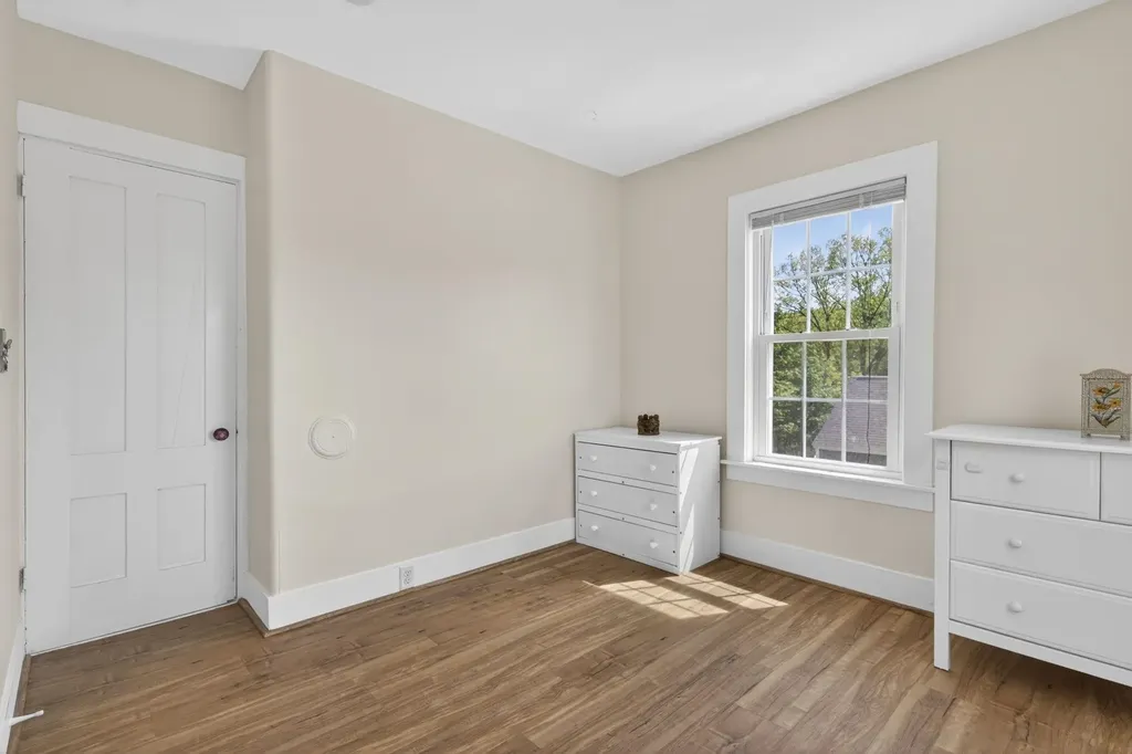 5 Pine Valley Street Wilton NH 03086