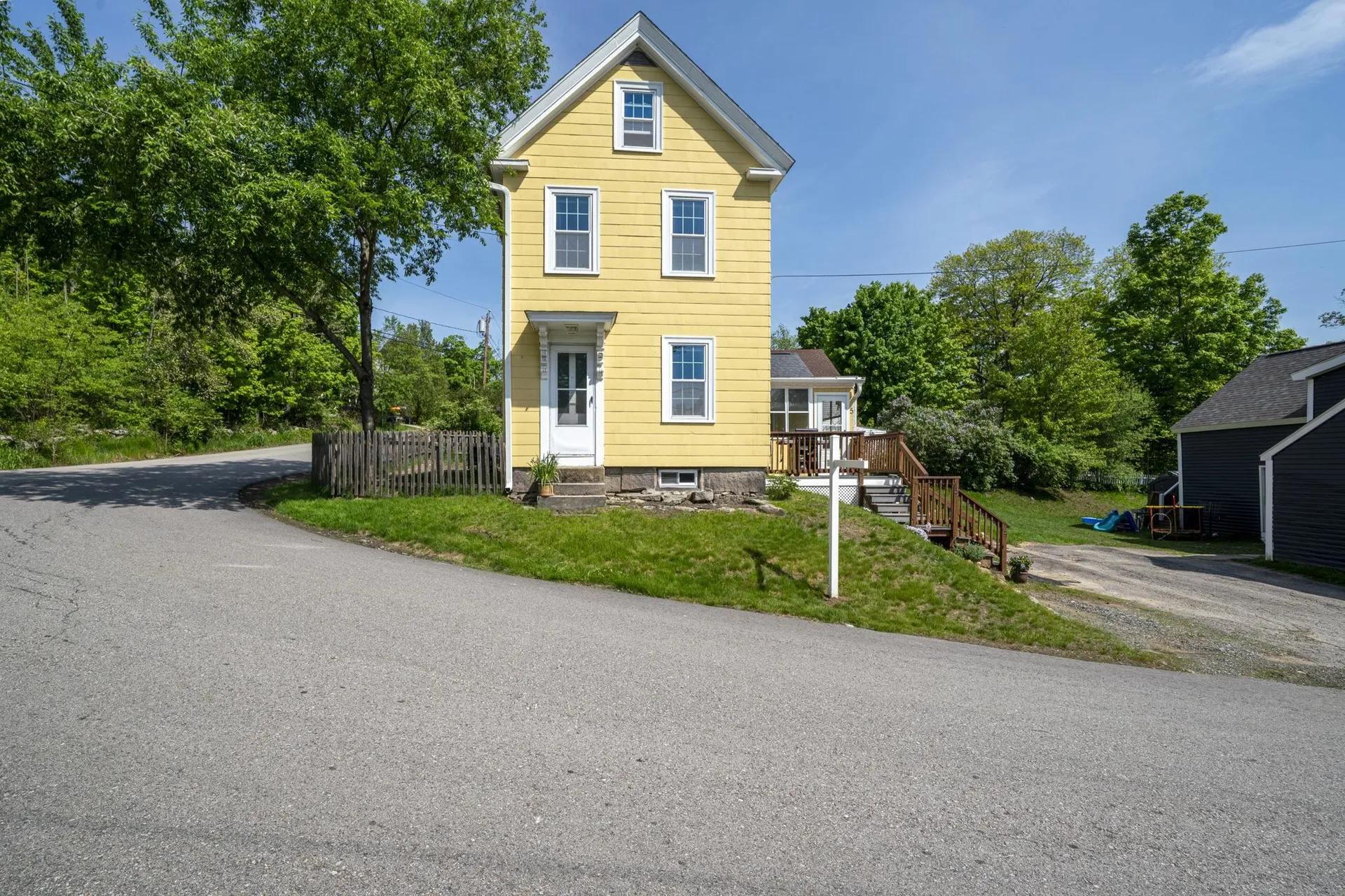 5 Pine Valley Street Wilton NH 03086