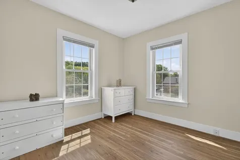 5 Pine Valley Street Wilton NH 03086
