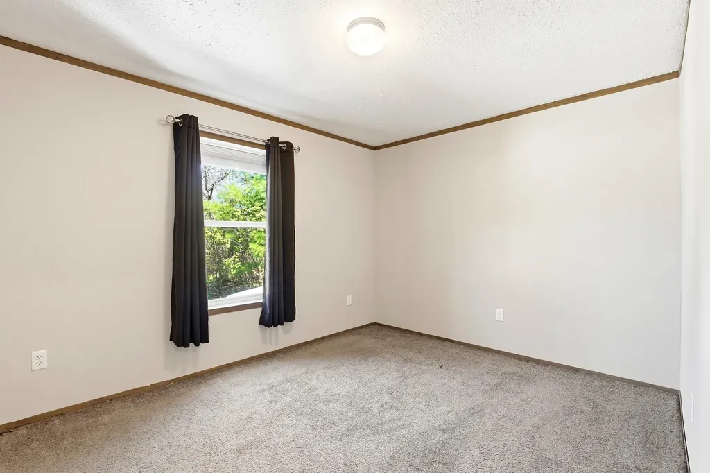 30 Emile Drive Allenstown NH 03275