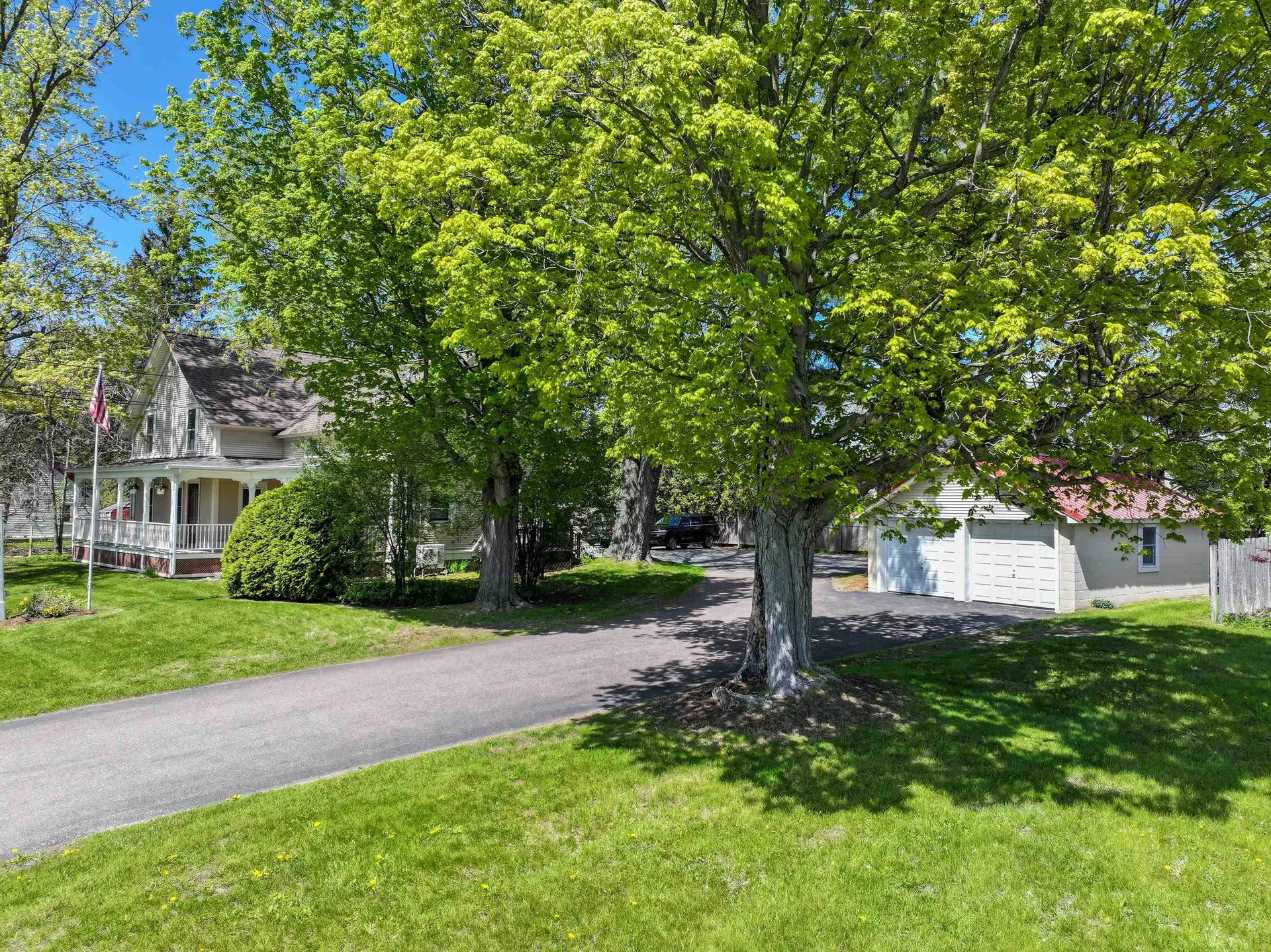 2337 Vt Route 7 Middlebury VT 05753