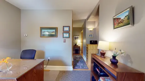 2337 Vt Route 7 Middlebury VT 05753