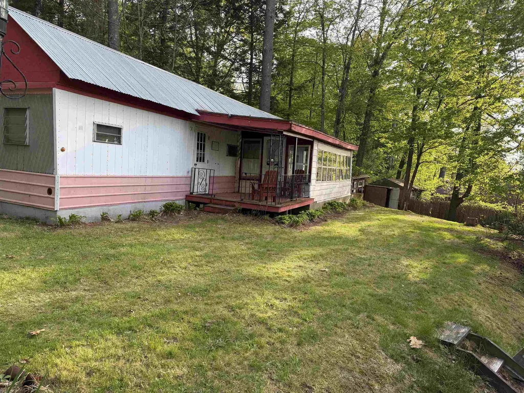21 Hollow Lane Gilford NH 03249