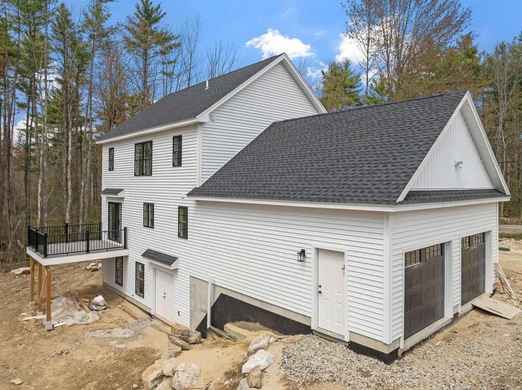 Lot 8 Bay Road Farmington NH 03835