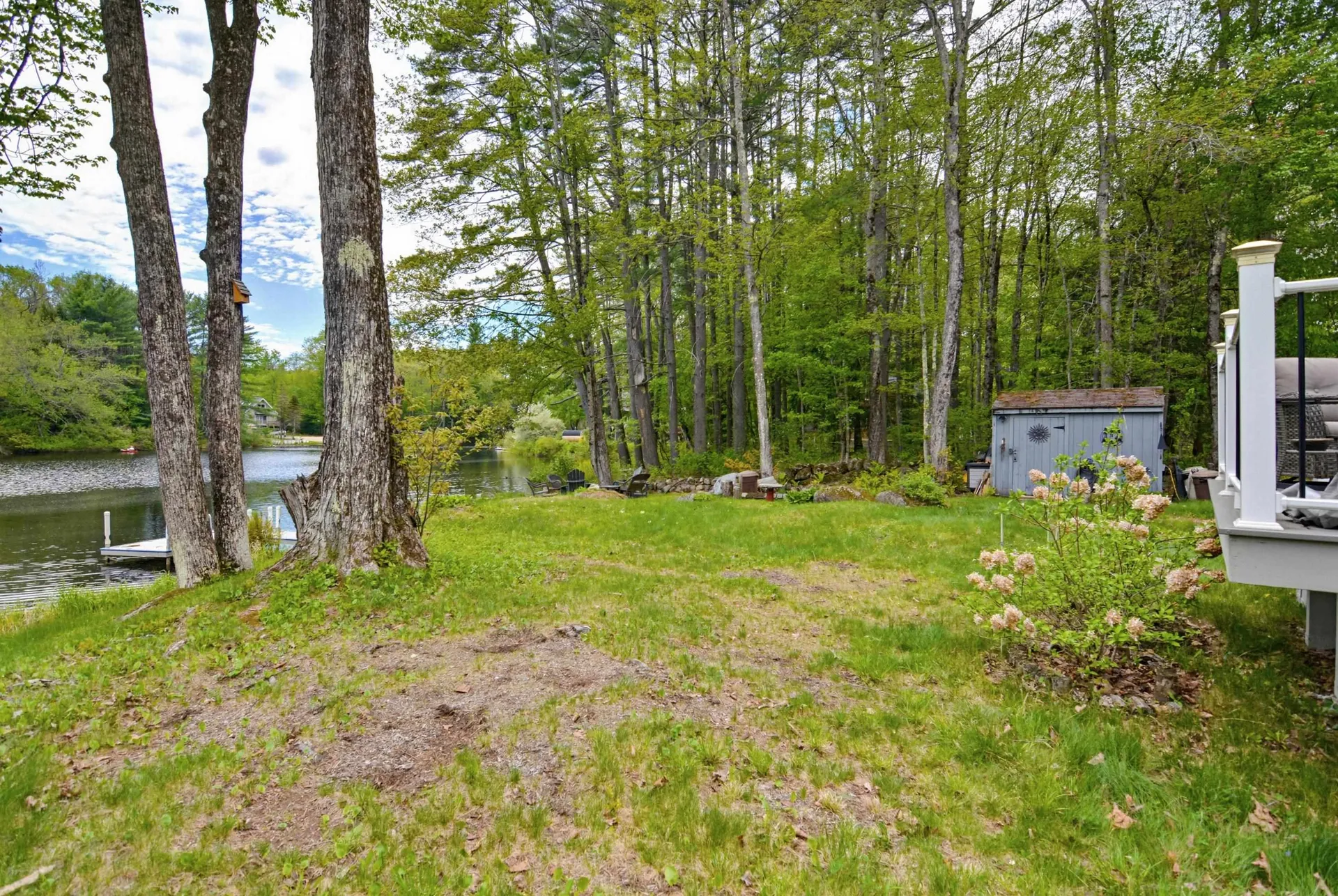 33 Moccasin Trail Hillsborough NH 03244