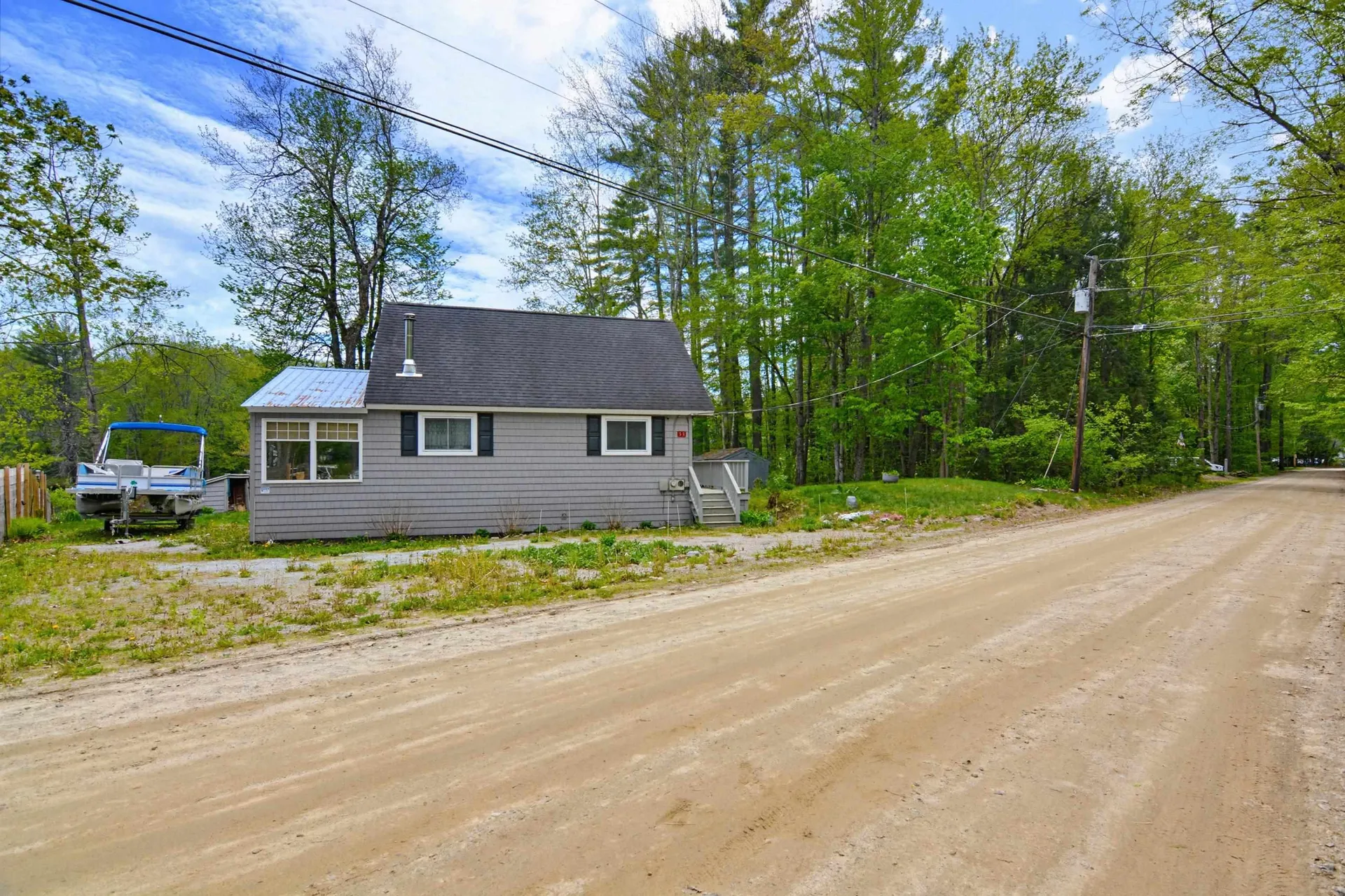 33 Moccasin Trail Hillsborough NH 03244