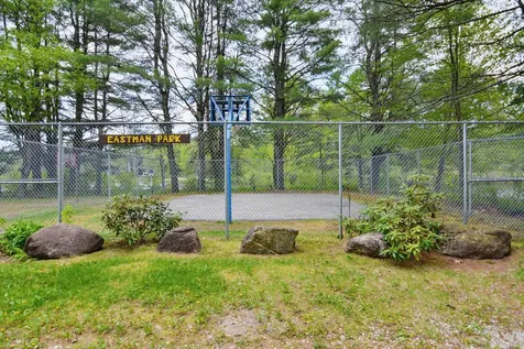 33 Moccasin Trail Hillsborough NH 03244
