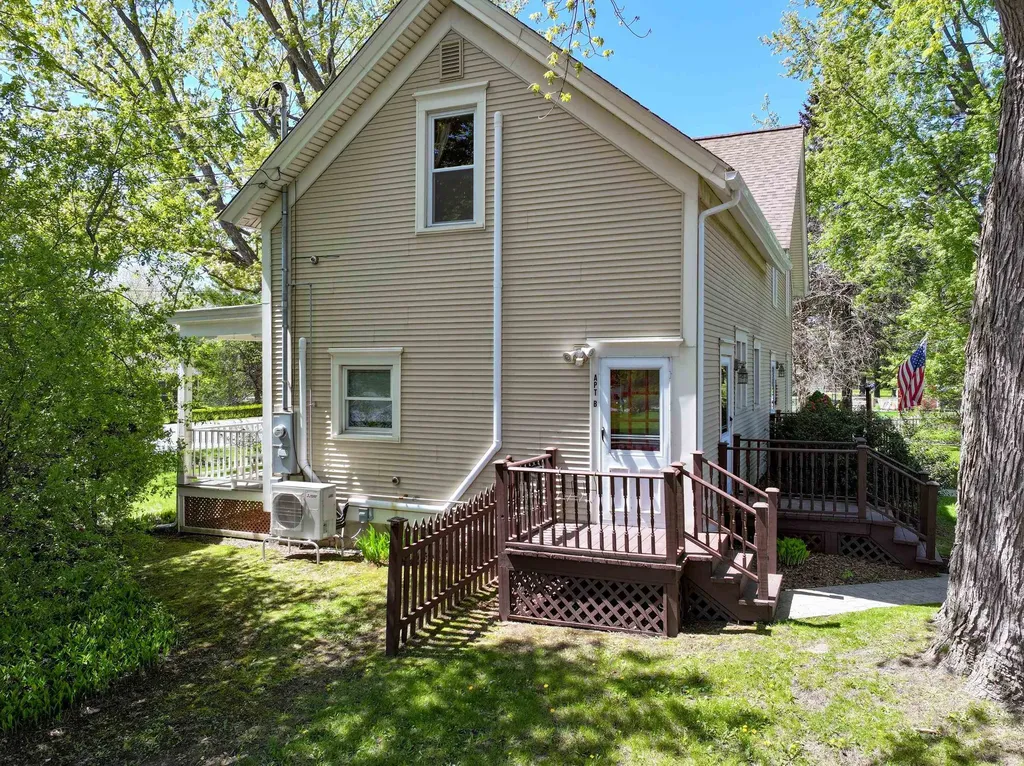 2337 Vt Route 7 Middlebury VT 05753